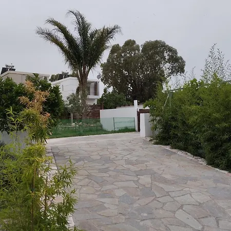 Oasis House In Filerimos Ялиссос