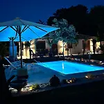 Oasis House In Filerimos *