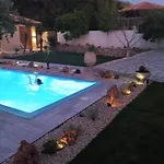 Oasis House In Filerimos *