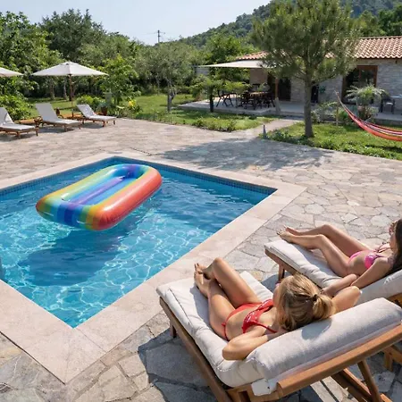 Country house Oasis House In Filerimos Ialysos (Rhodes)